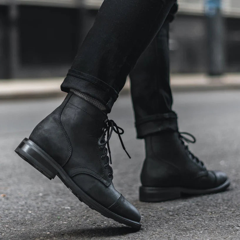 Men's Matte Leather Lace-Up Boots