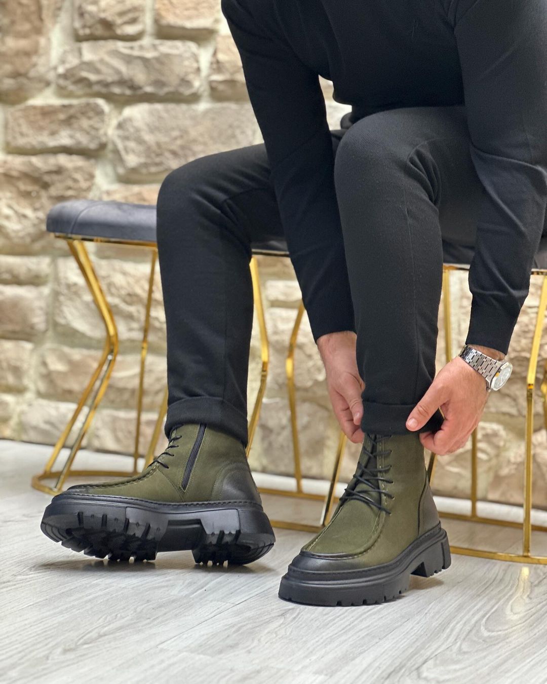 Army Green Suede Lace-Up Martin Boots