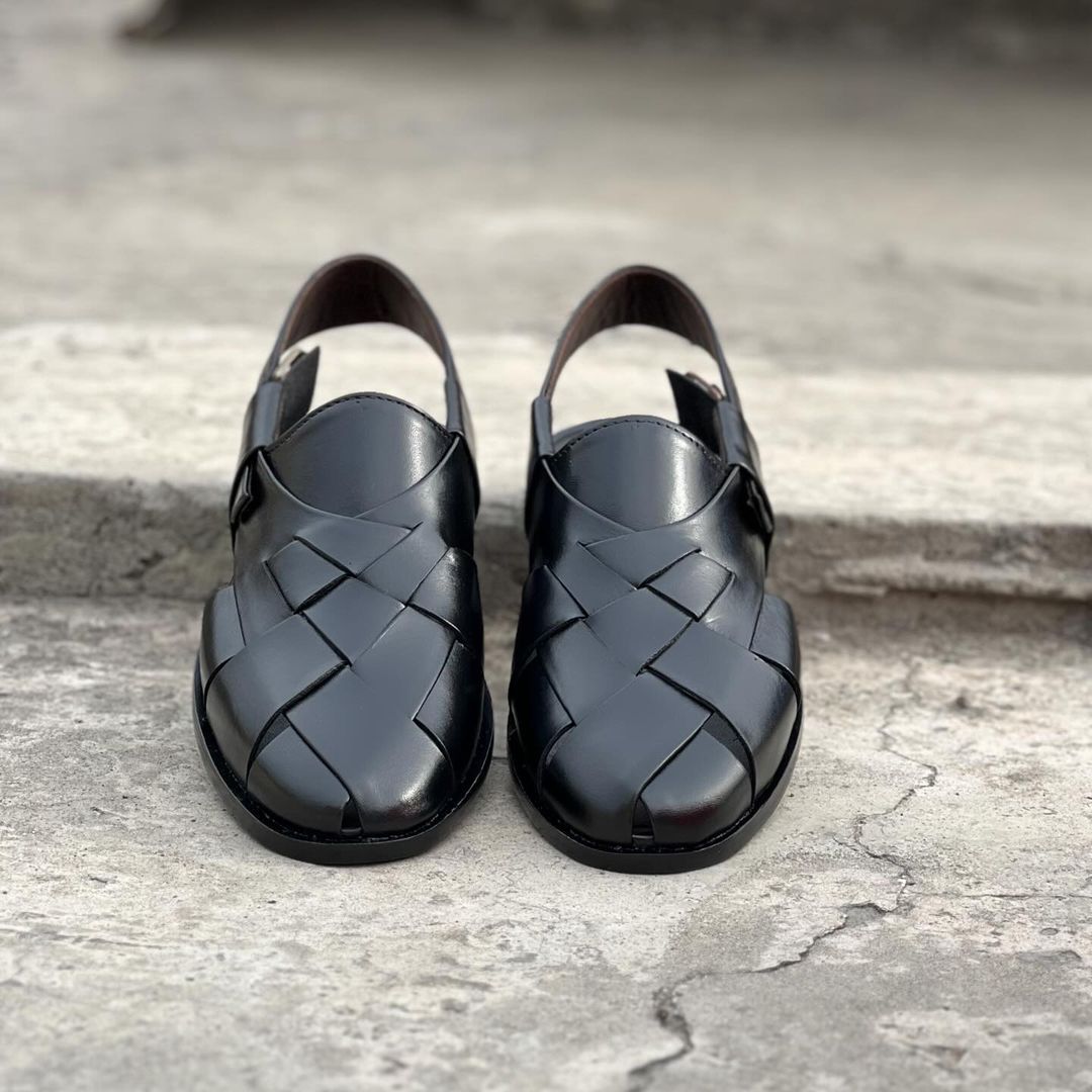 Men's Handmade Fashion Braided Leather Buckle Sandals
