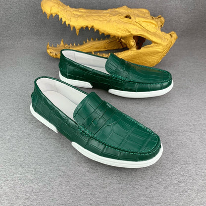 Trendy crocodile pattern men's loafers