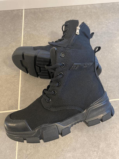 Men's Waterproof And Non-Slip Training Boots